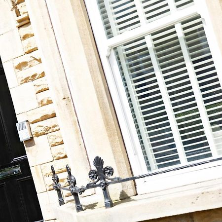71 East Parade ハロゲート エクステリア 写真